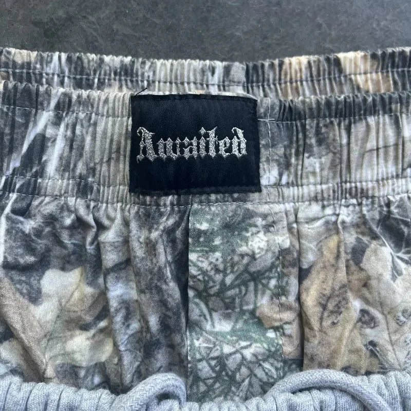 CAMOUFLAGE CLOUD PATTERN SHORTS