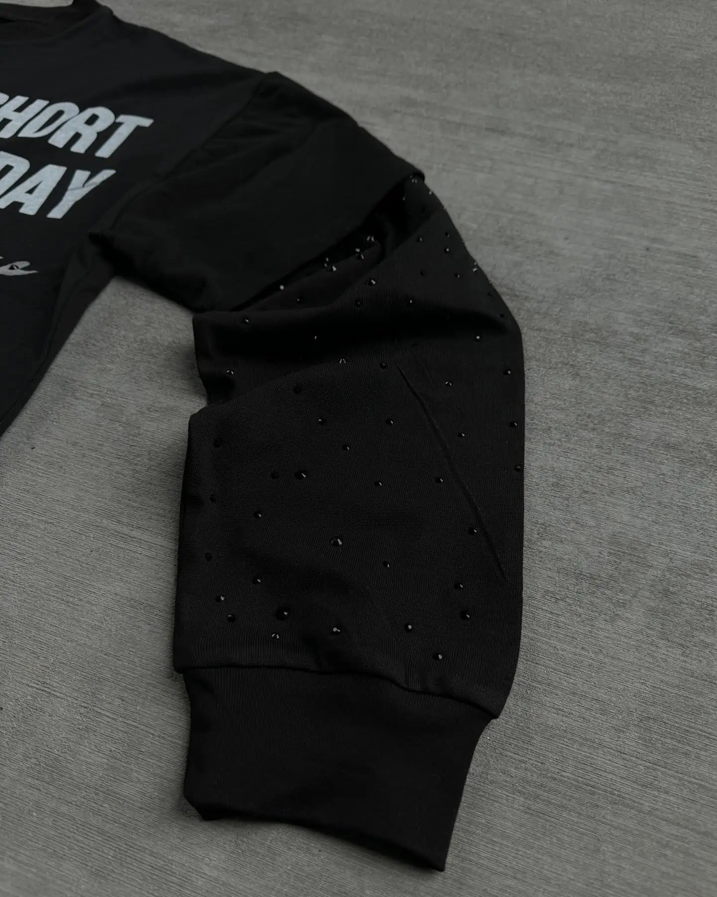 GET FLY CLOUD sweater