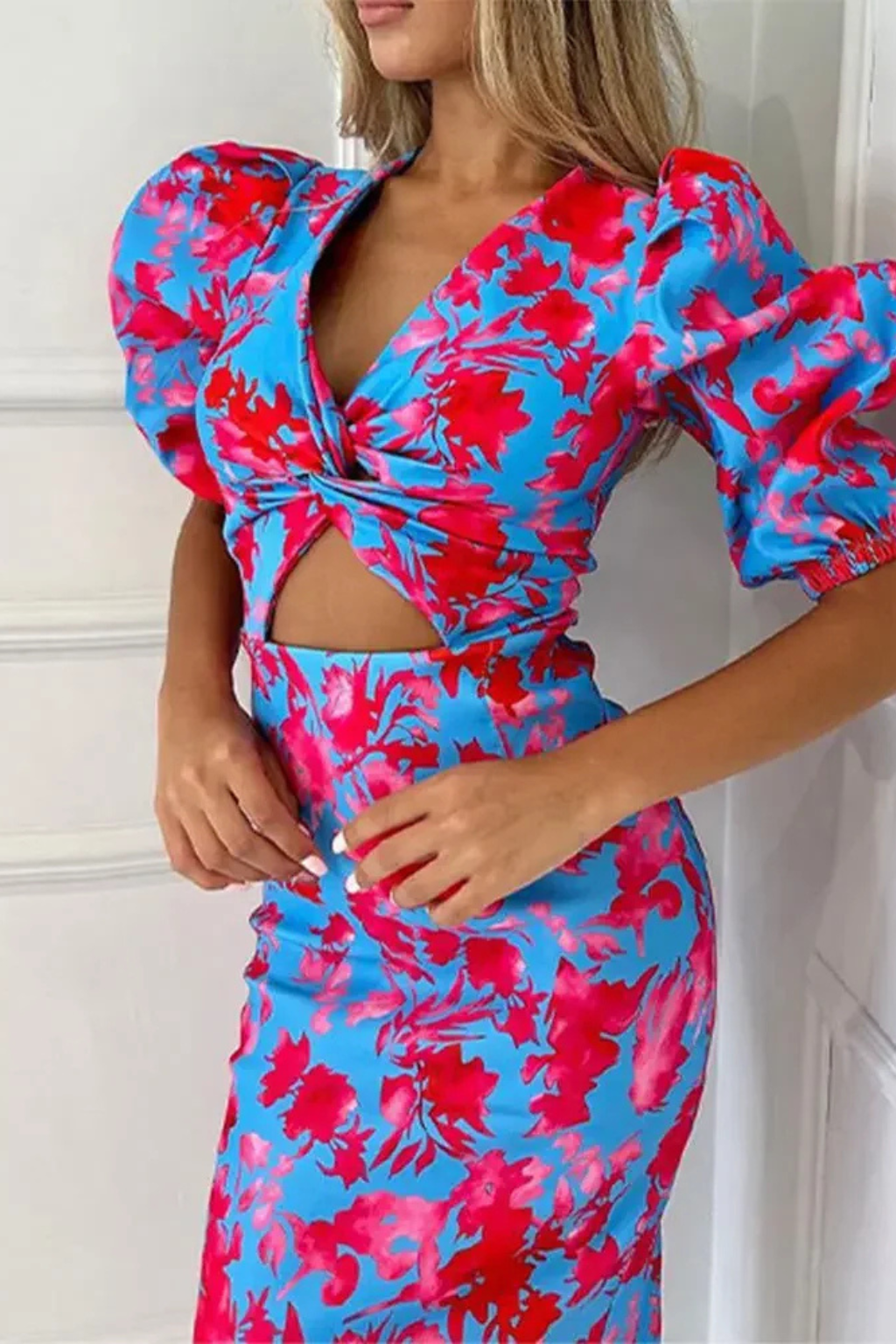 Nicolette | Women's Floral Puff Sleeve Midi Dress