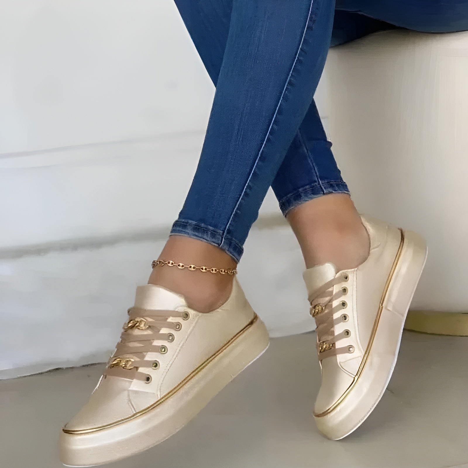 Alexya | Metallic Accent Lace-Up Sneaker