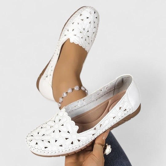 Molly | Women's Slip-On Closed Toe Sandals