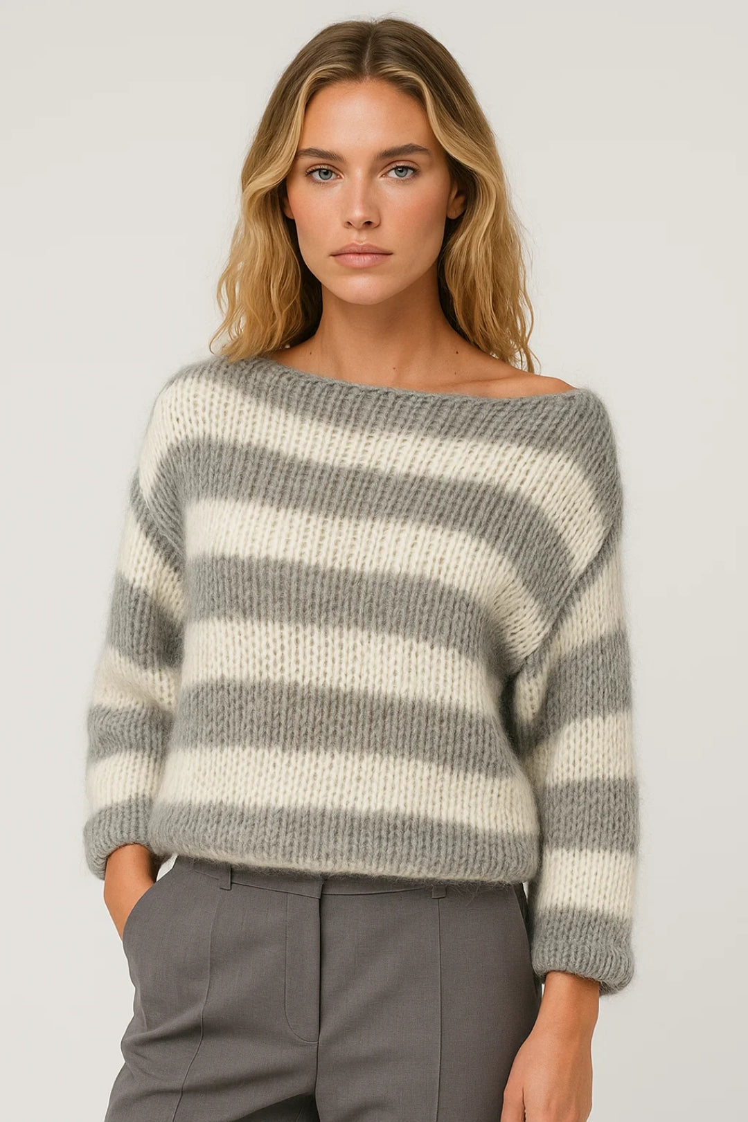 Sweater Women - Striped Oversized Casual Sweater